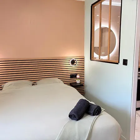 아파트 L'emeraude D'ax - Cozy, Modern & Parking Included *