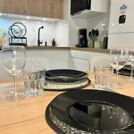 L'emeraude D'ax - Cozy, Modern & Parking Included 아파트