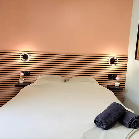 L'emeraude D'ax - Cozy, Modern & Parking Included 아파트