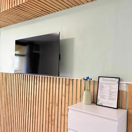 아파트 L'emeraude D'ax - Cozy, Modern & Parking Included *