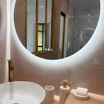 L'emeraude D'ax - Cozy, Modern & Parking Included Apartmán *
