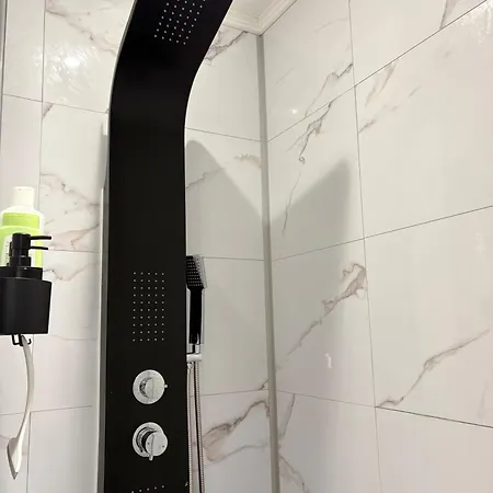 L'emeraude D'ax - Cozy, Modern & Parking Included * アクス・レ・テルム